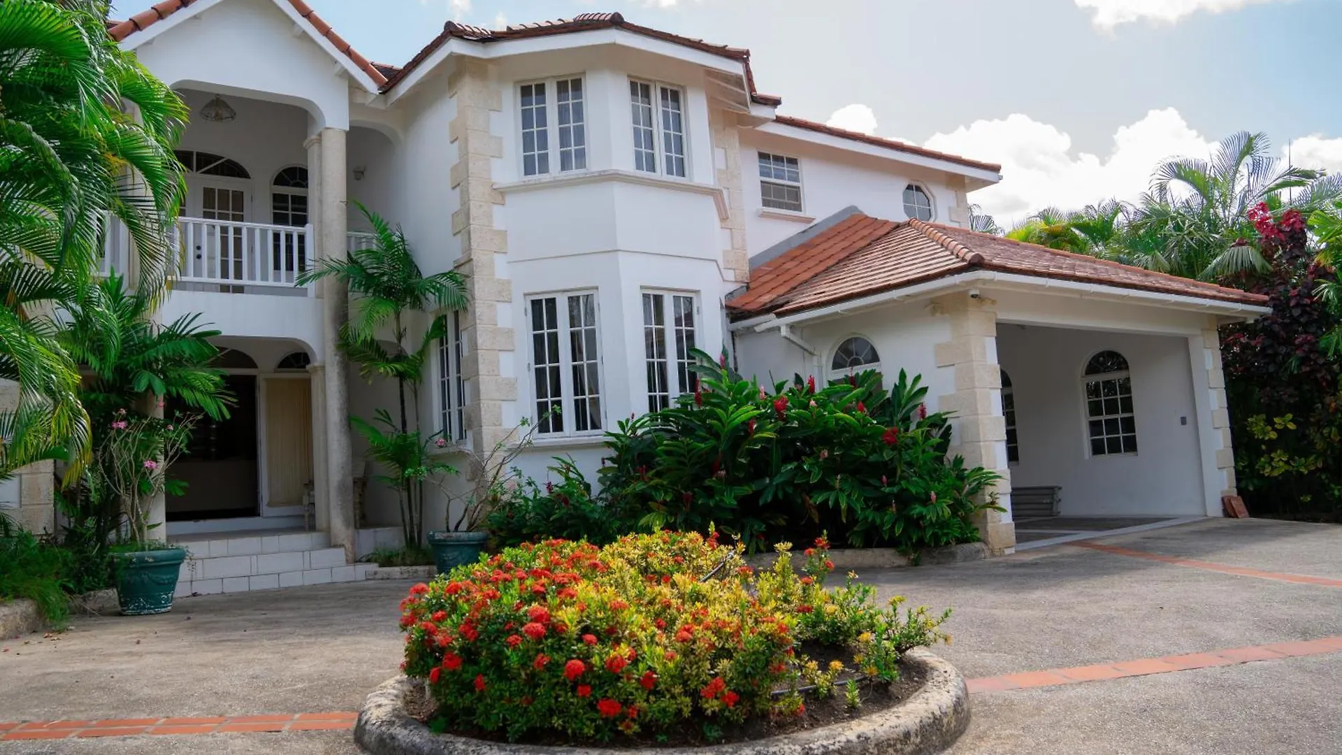 Marzalea Villa Saint James