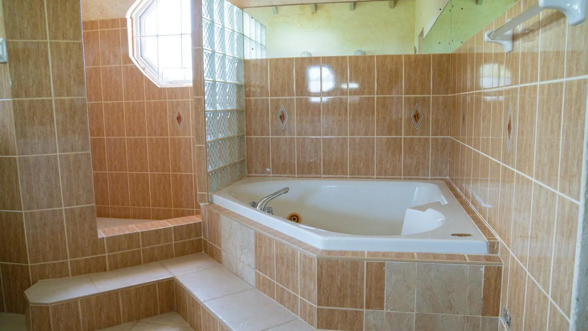 Marzalea Villa Saint James